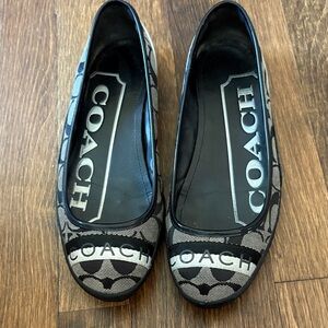 Coach Women's Black and Gray Patterned Loafers